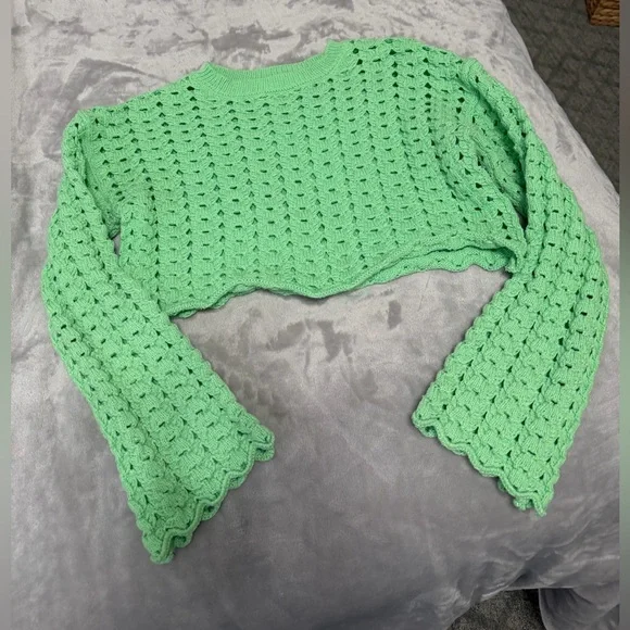 Zara Light Green Crochet Crop Top - Picture 4 of 7